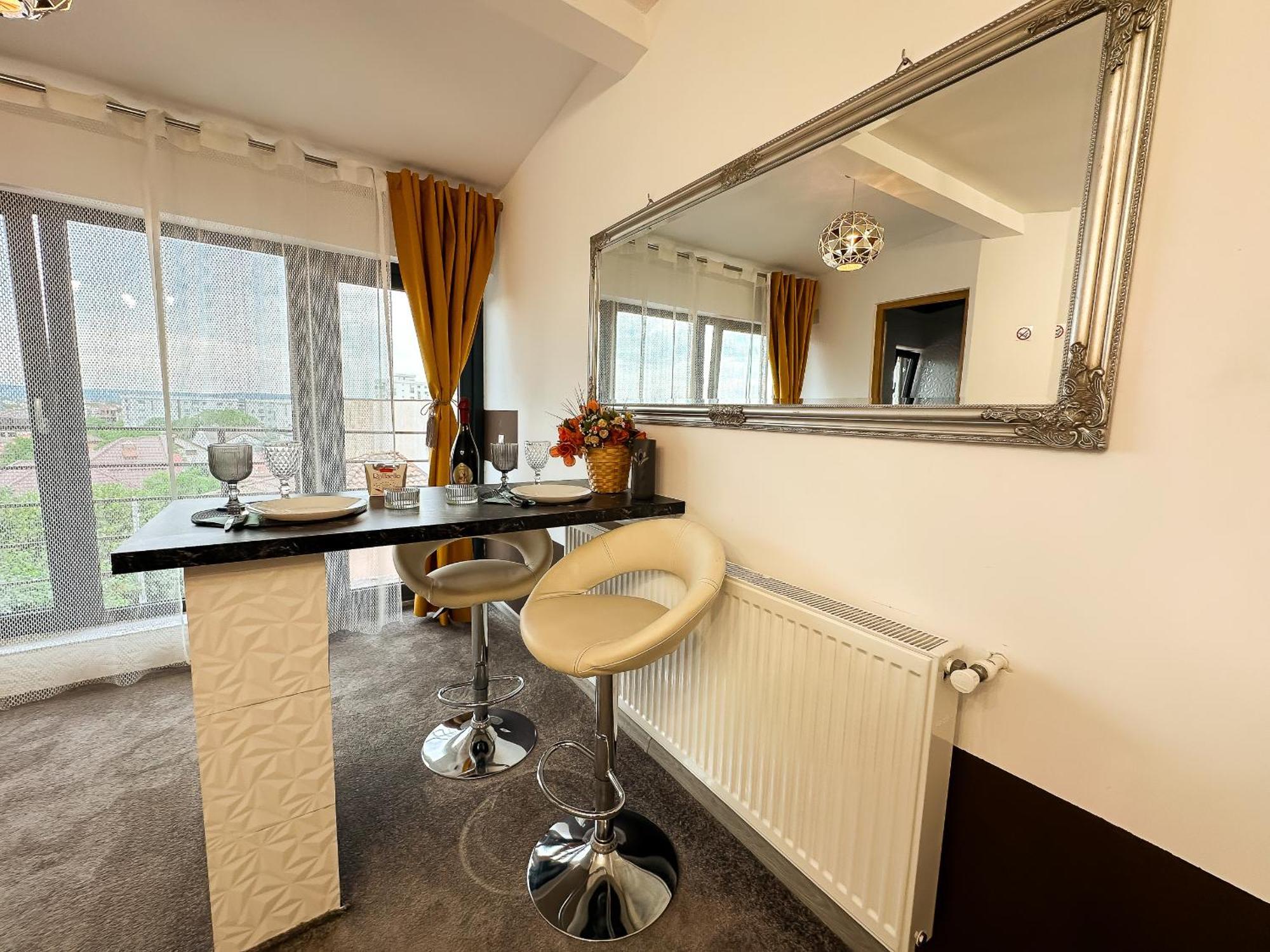 The Royal - Studio With Balcony & Panoramic View 克拉奥华 外观 照片