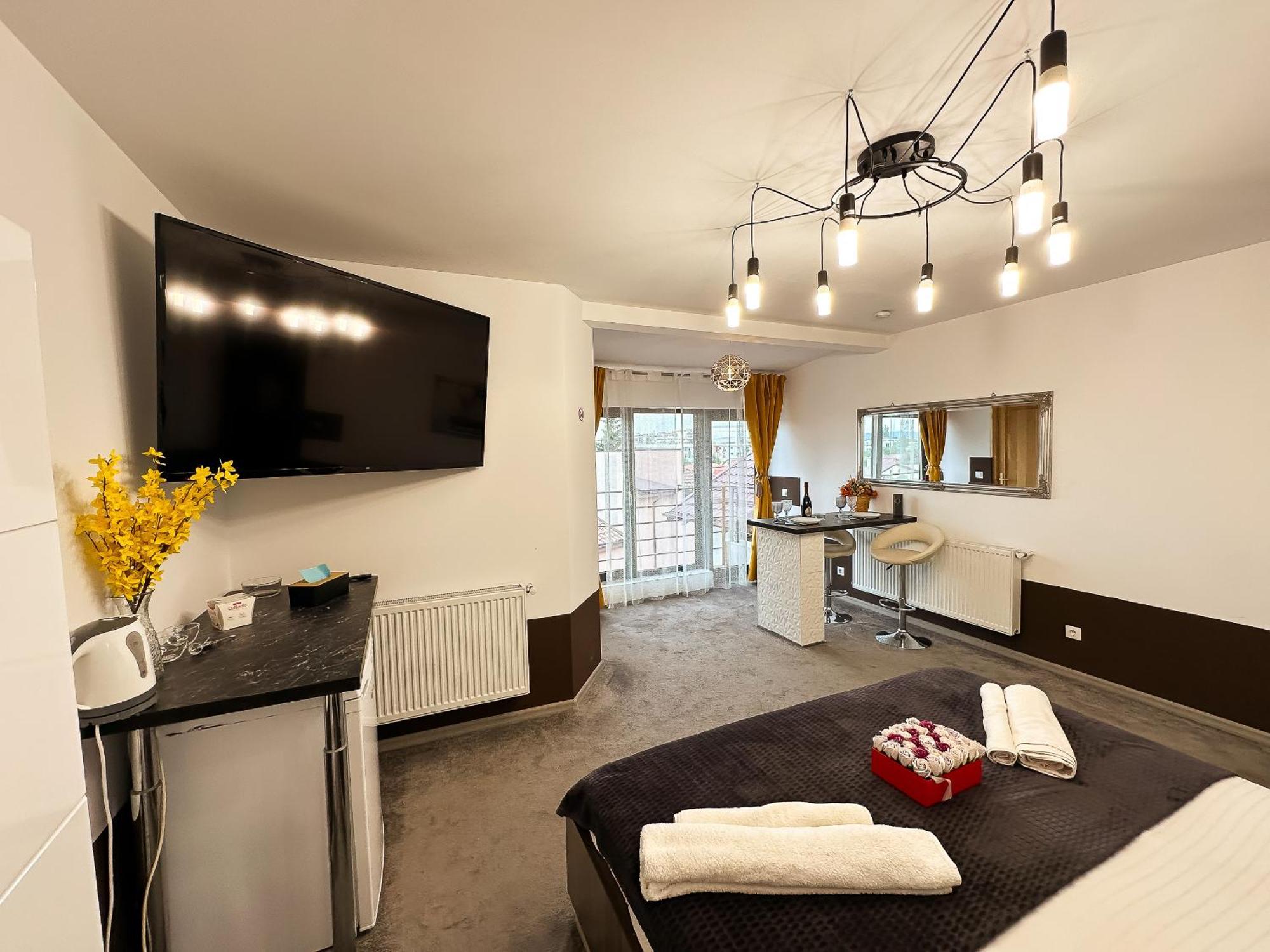 The Royal - Studio With Balcony & Panoramic View 克拉奥华 外观 照片
